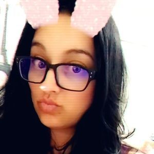 Meet your Posher, Michele